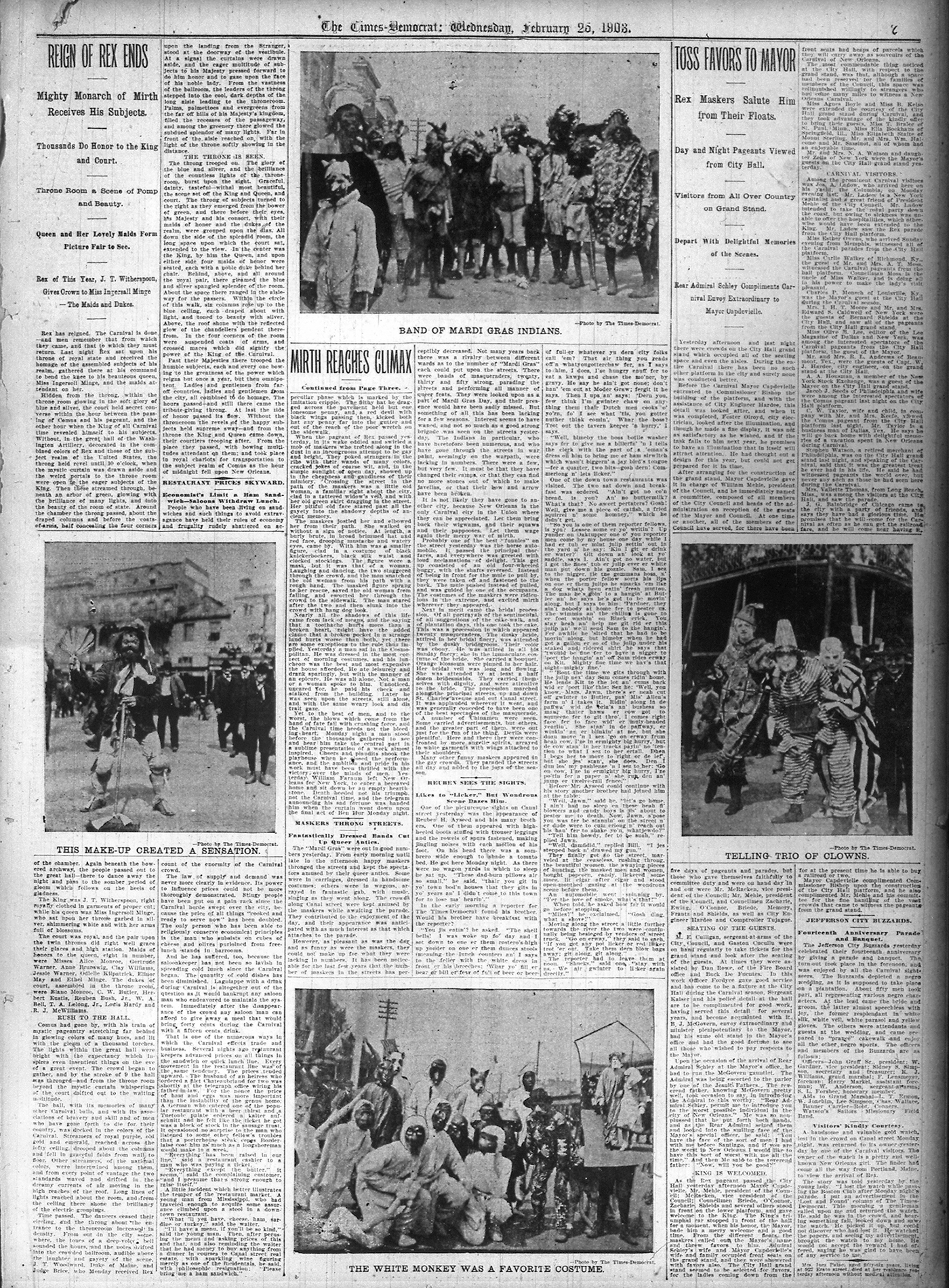 Eine Zeitungsseite in schwarzweiß von 1903, die mehrere Artikel und vier Fotos von Karnevalsszenen ernthält.