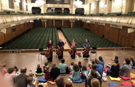 Kolophonistinnen im MV Graz 6