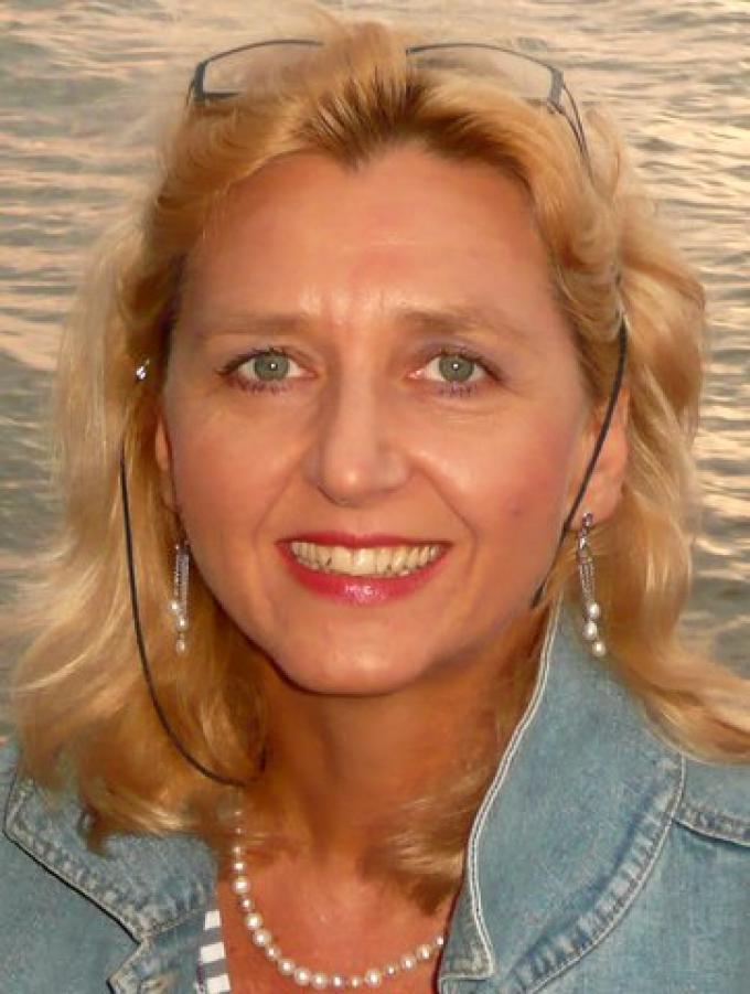 Dr. Monika Weis-Danhofer