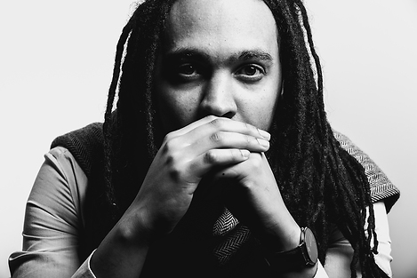 ©Adrien H. Tillmann