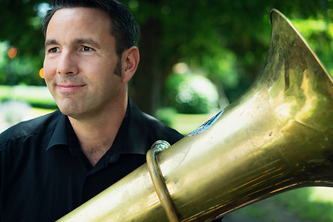 Johann Schiestl mit Tuba