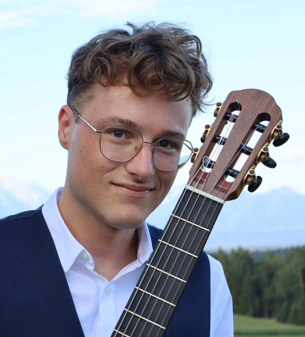 Leon Ravnikar