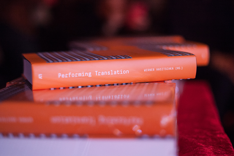 Performing Translation Bücher