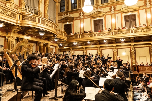 Webern Symphonie Orchester/ Webern Symphony Orchestra unter der Leitung von Marin Alsop im Wiener Musikverein (März 2026) (c) Stephan Polzer